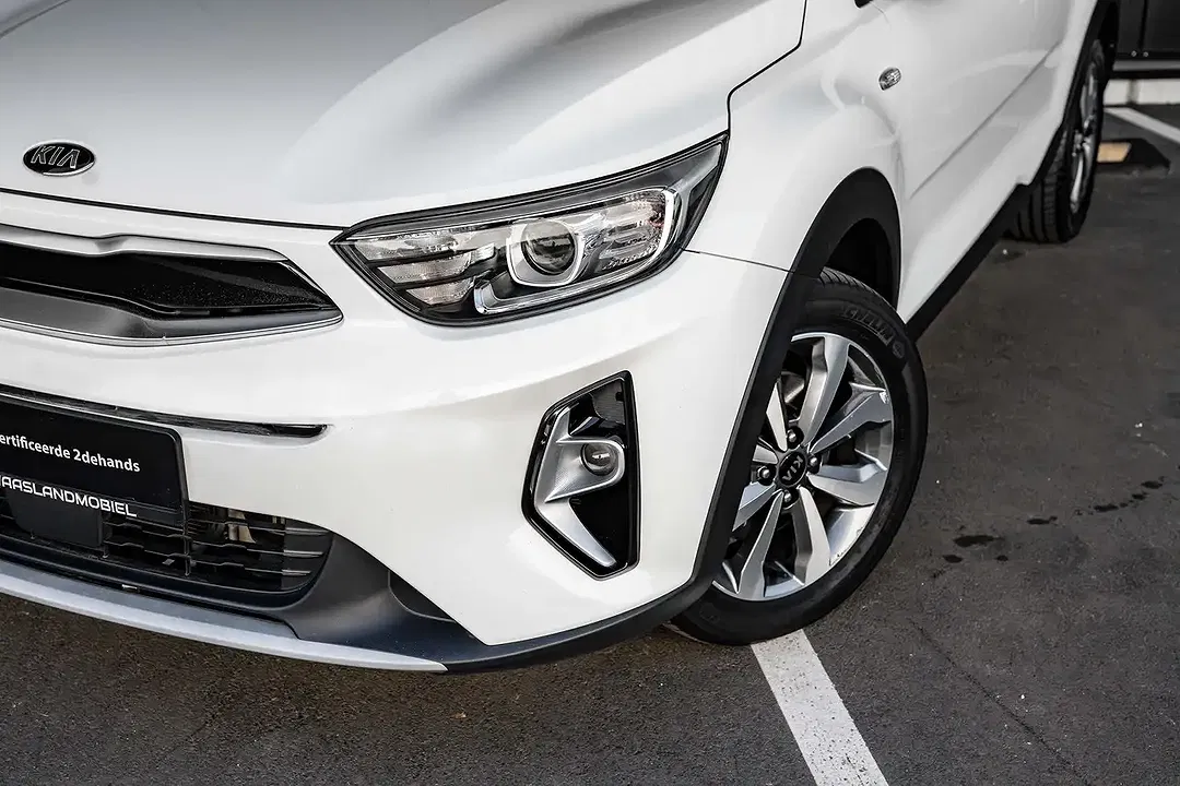 Kia Stonic - Thumbnail 7