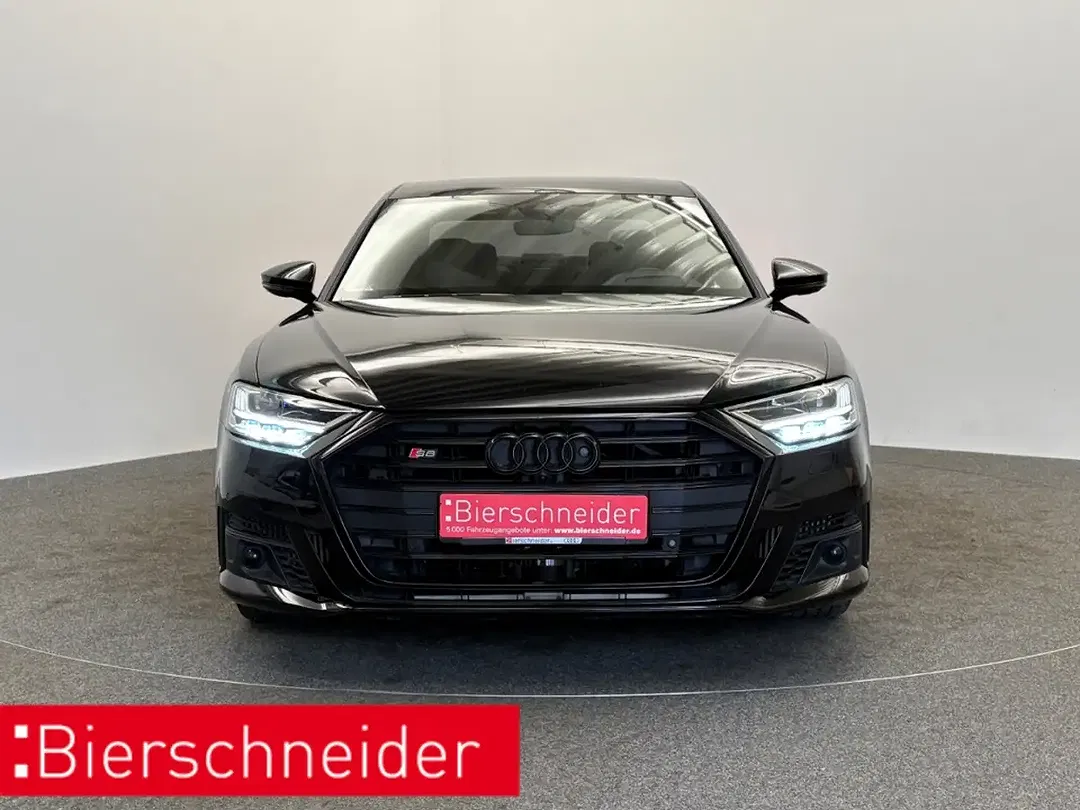 Audi S8 - Thumbnail 2
