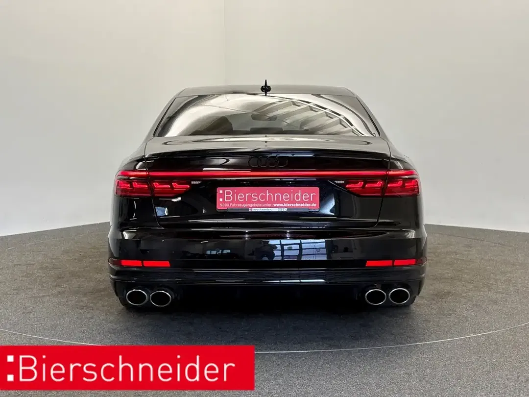 Audi S8 - Thumbnail 6