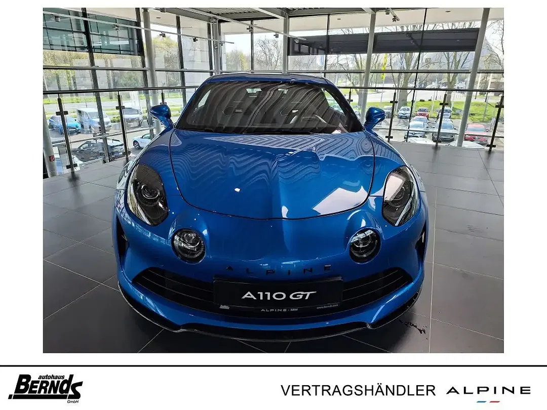 Alpine A110 - Thumbnail 2
