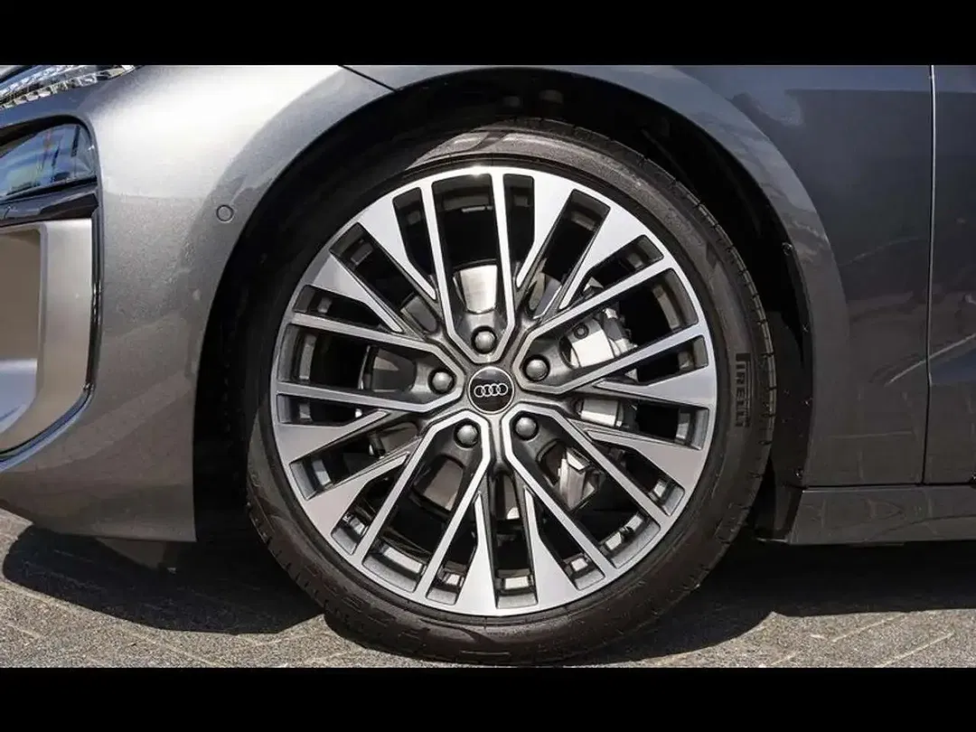 Audi A6 e-tron - Thumbnail 10