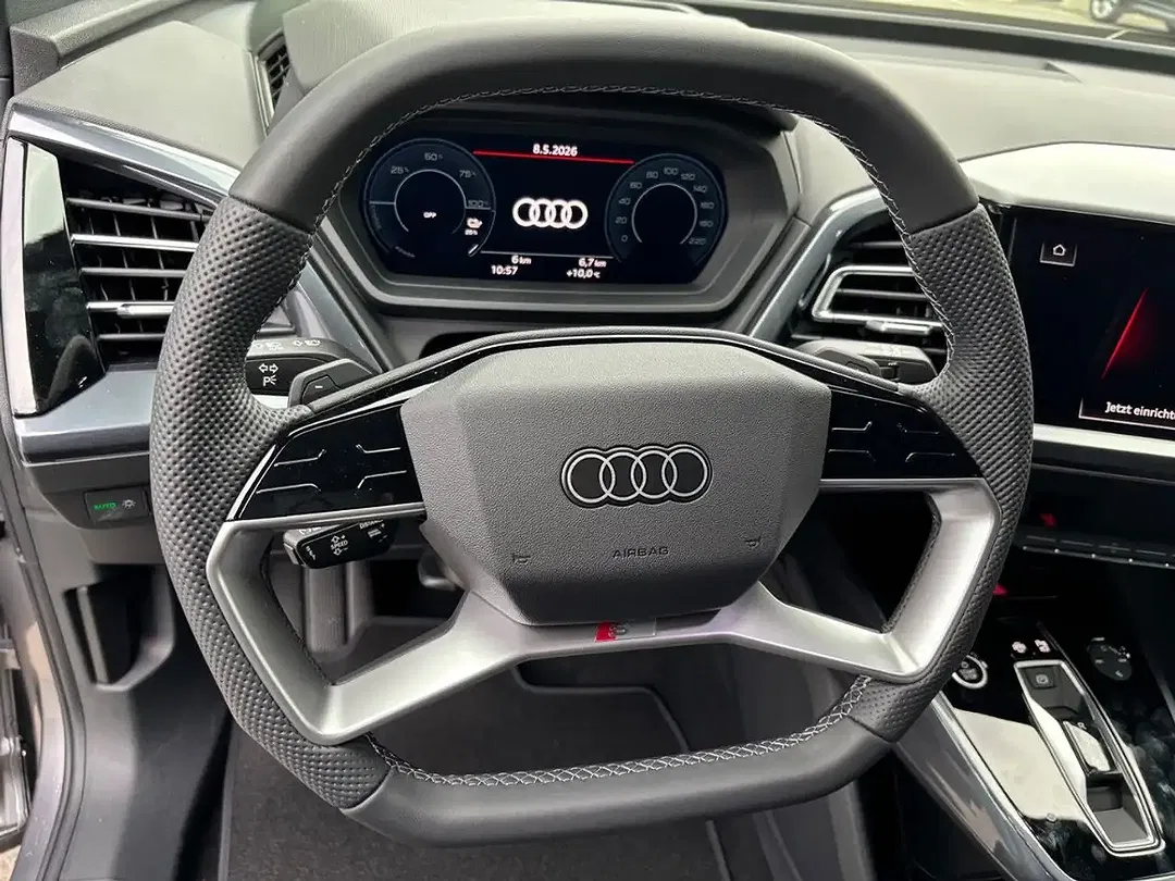 Audi Q4 e-tron - Thumbnail 10