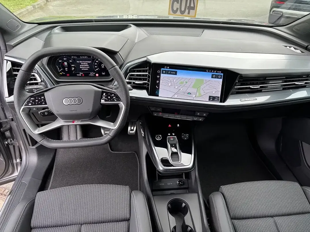 Audi Q4 e-tron - Thumbnail 11