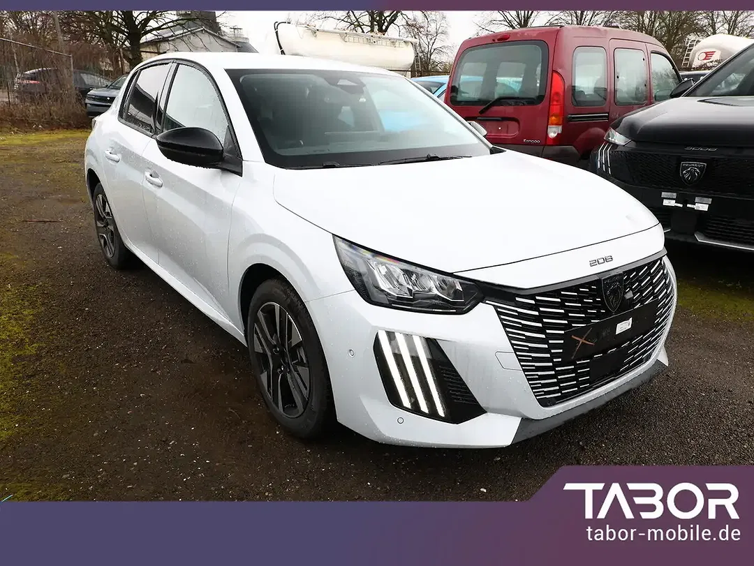Peugeot 208 - Thumbnail 2