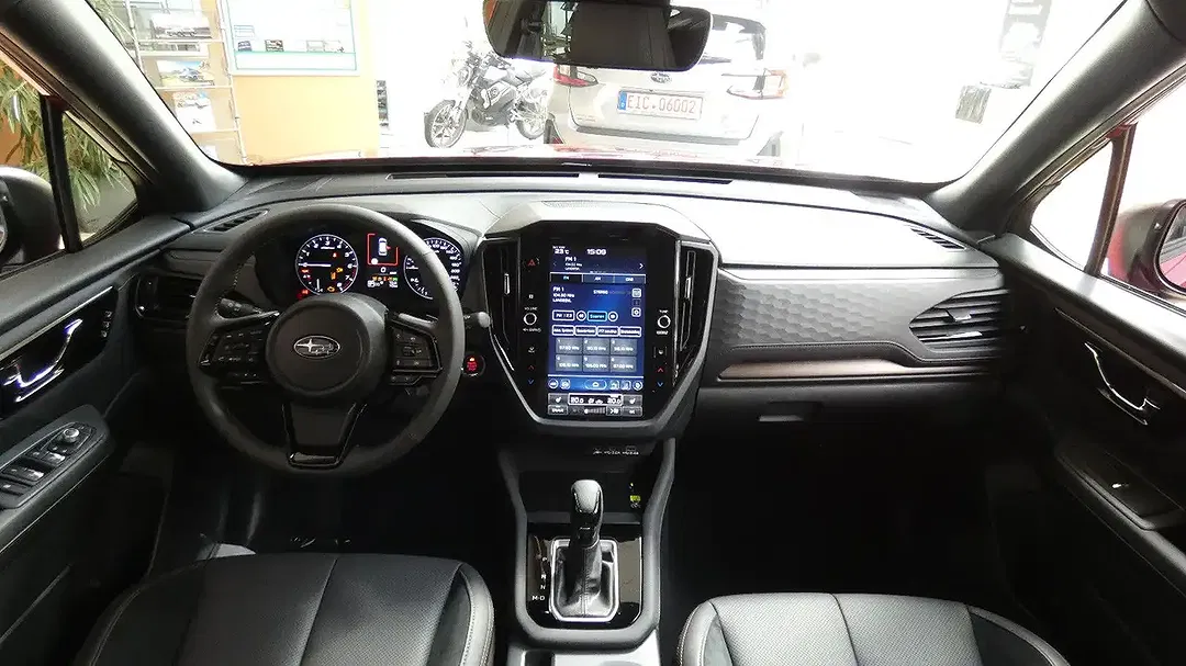 Subaru Forester - Thumbnail 11