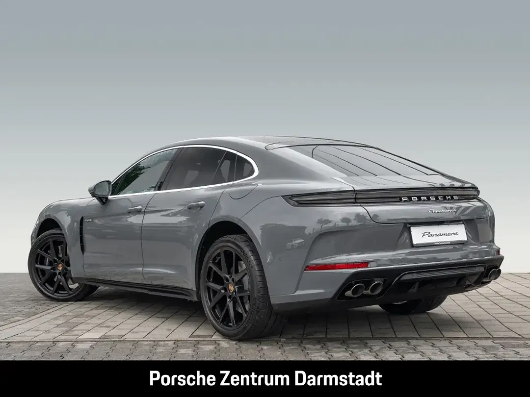 Porsche Panamera - Thumbnail 3