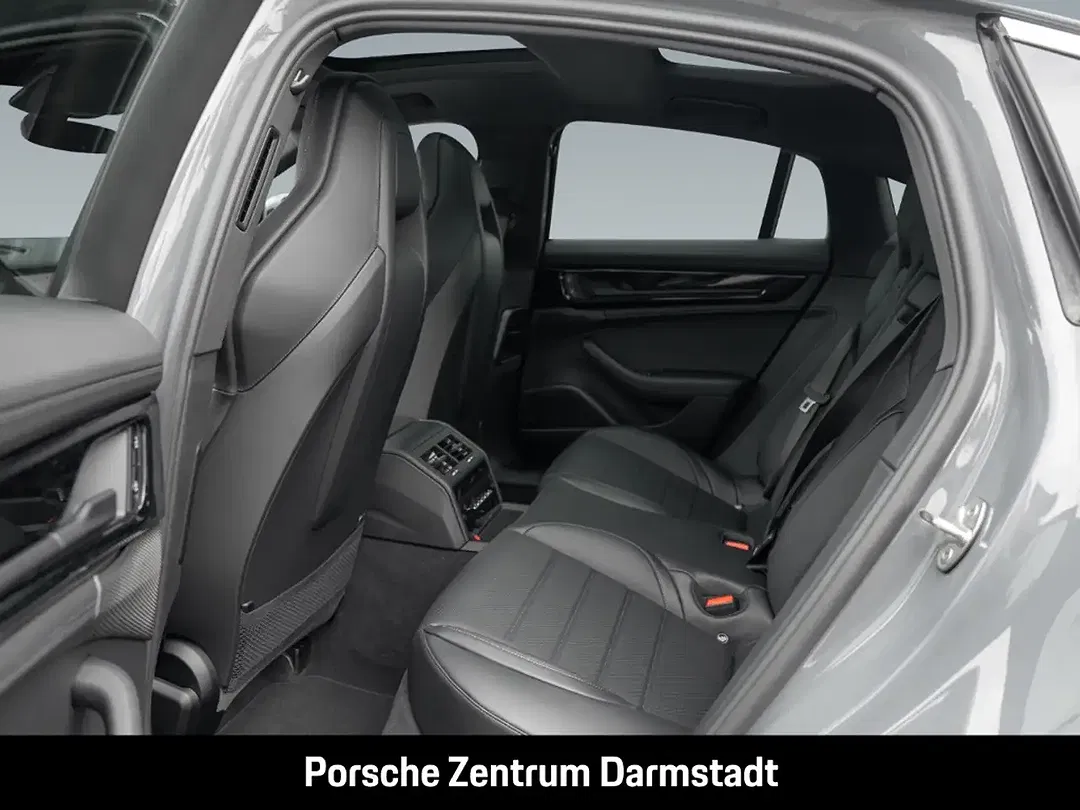 Porsche Panamera - Thumbnail 6