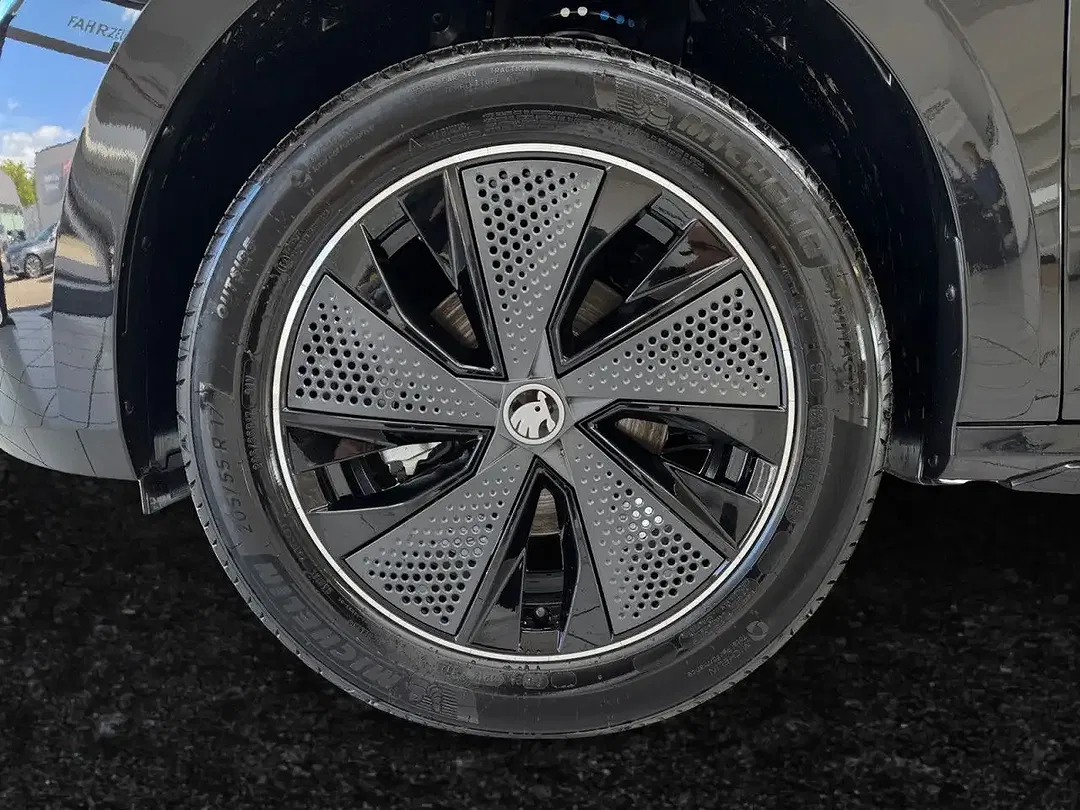 Skoda Kamiq - Thumbnail 13