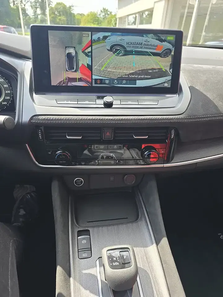 Nissan Qashqai - Thumbnail 11
