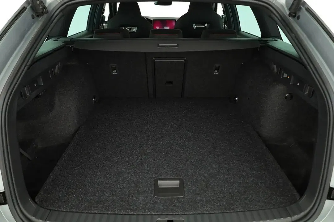 Skoda Octavia - Thumbnail 13