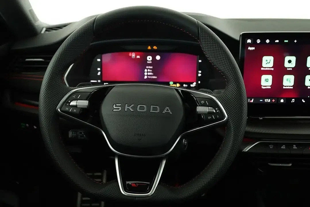 Skoda Octavia - Thumbnail 5
