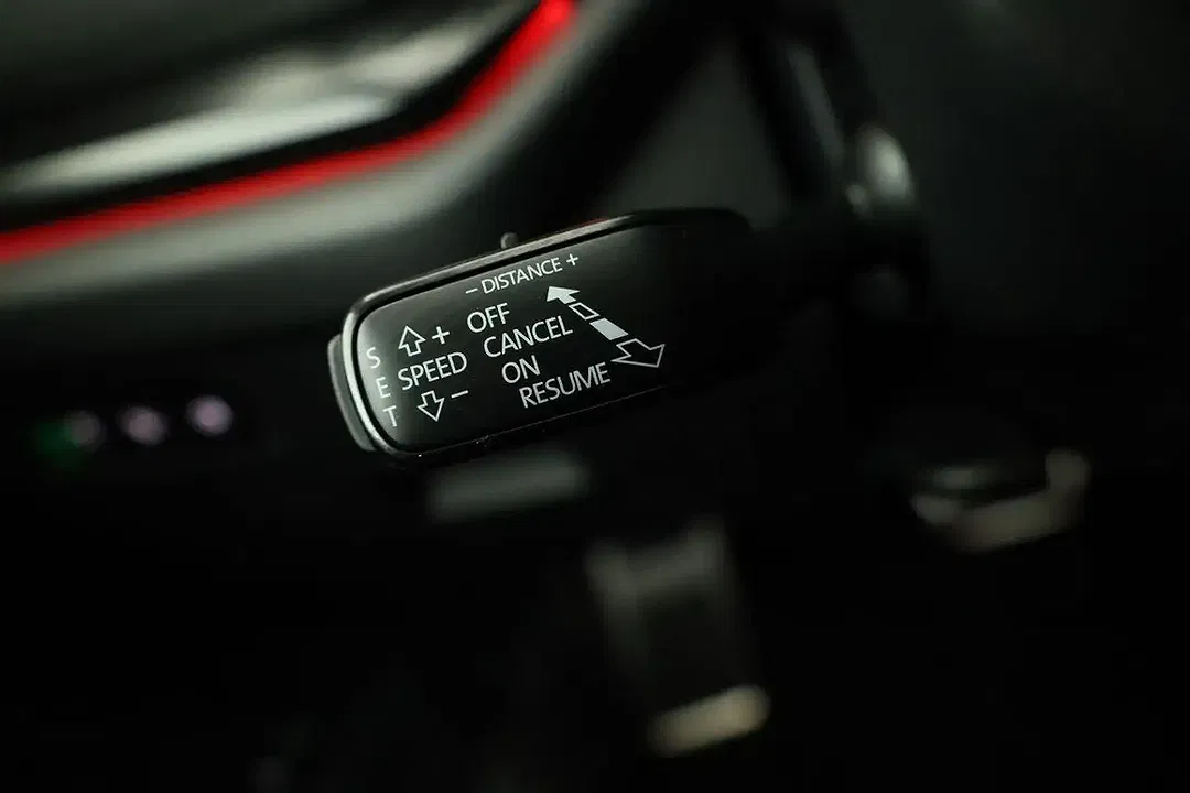 Skoda Octavia - Thumbnail 9