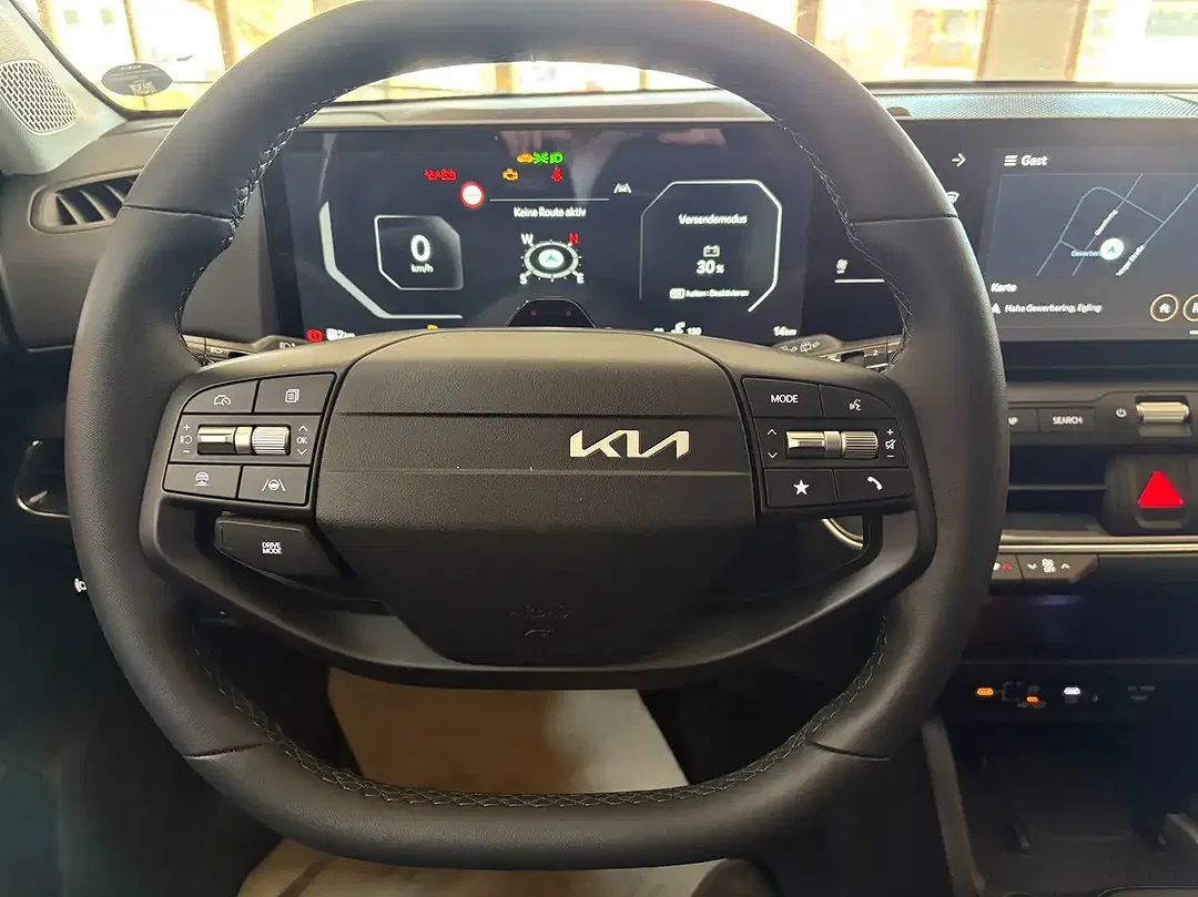 Kia K4 - Thumbnail 13