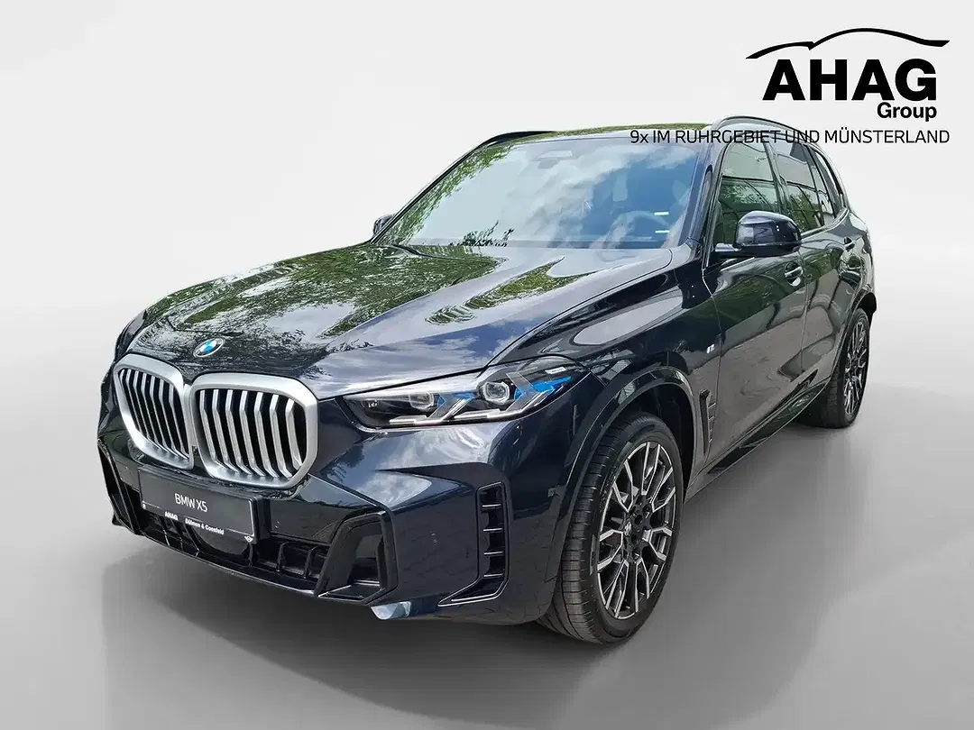 BMW X5 - Thumbnail 1