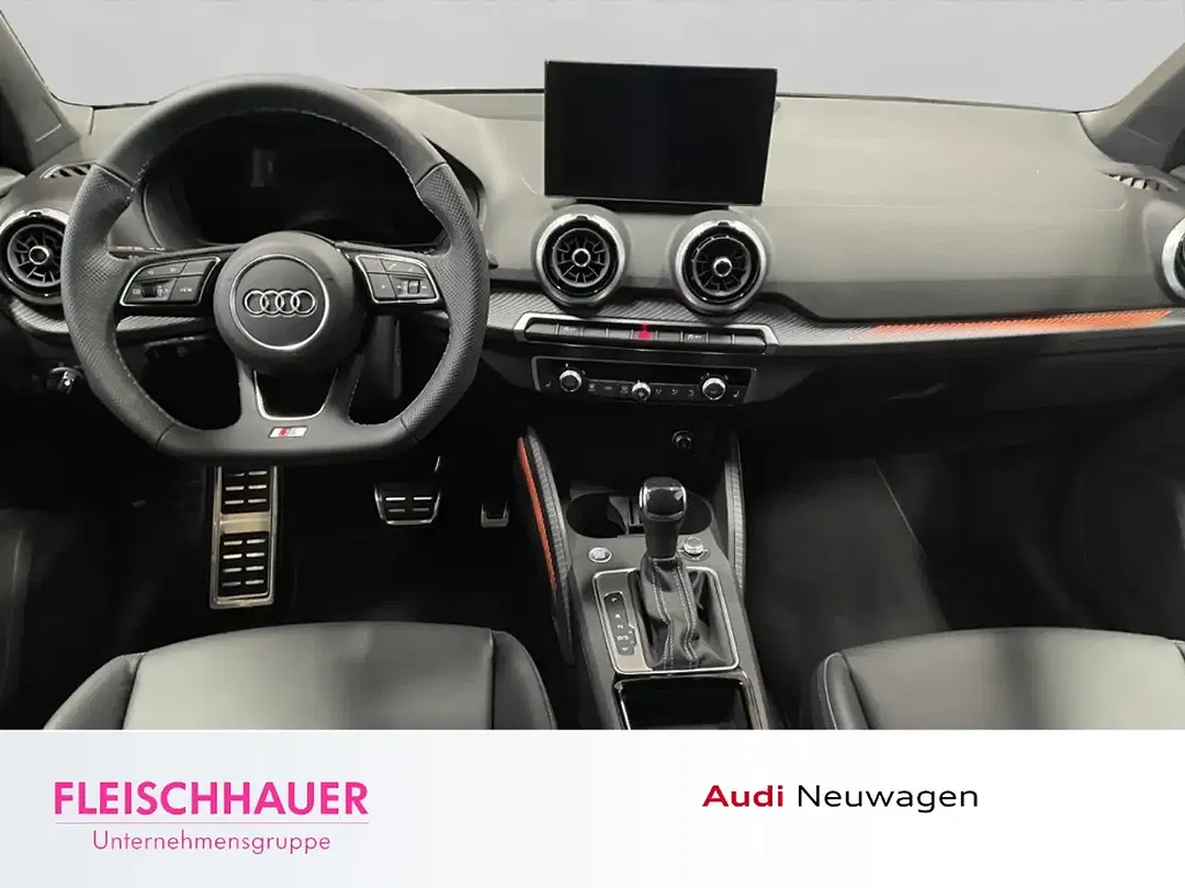 Audi Q2 - Thumbnail 11