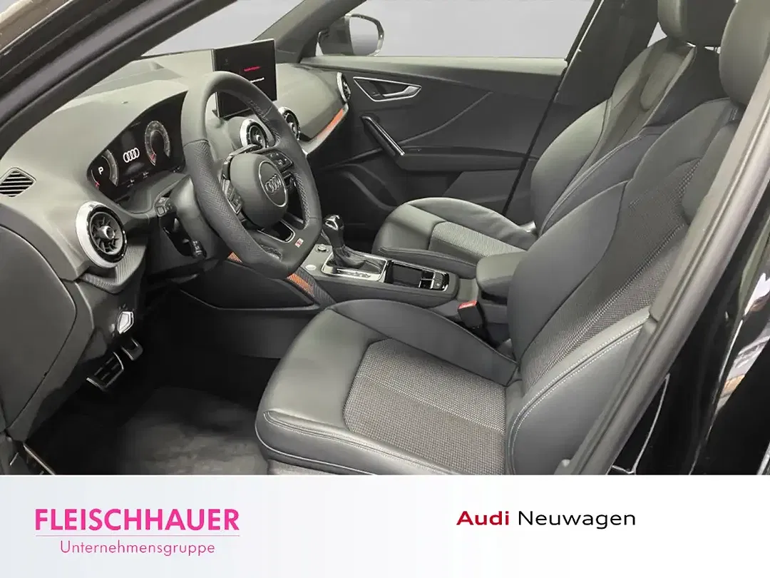 Audi Q2 - Thumbnail 12