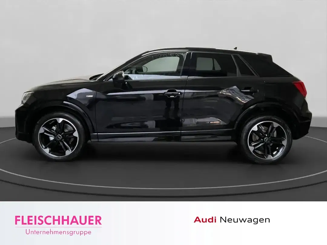 Audi Q2 - Thumbnail 4