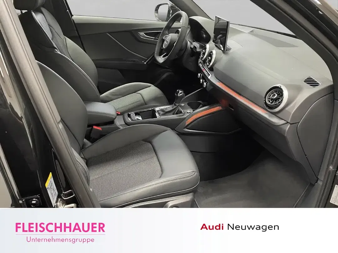 Audi Q2 - Thumbnail 9