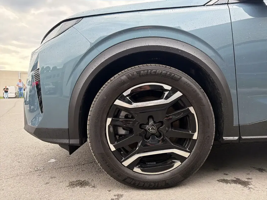 Peugeot 3008 - Thumbnail 11