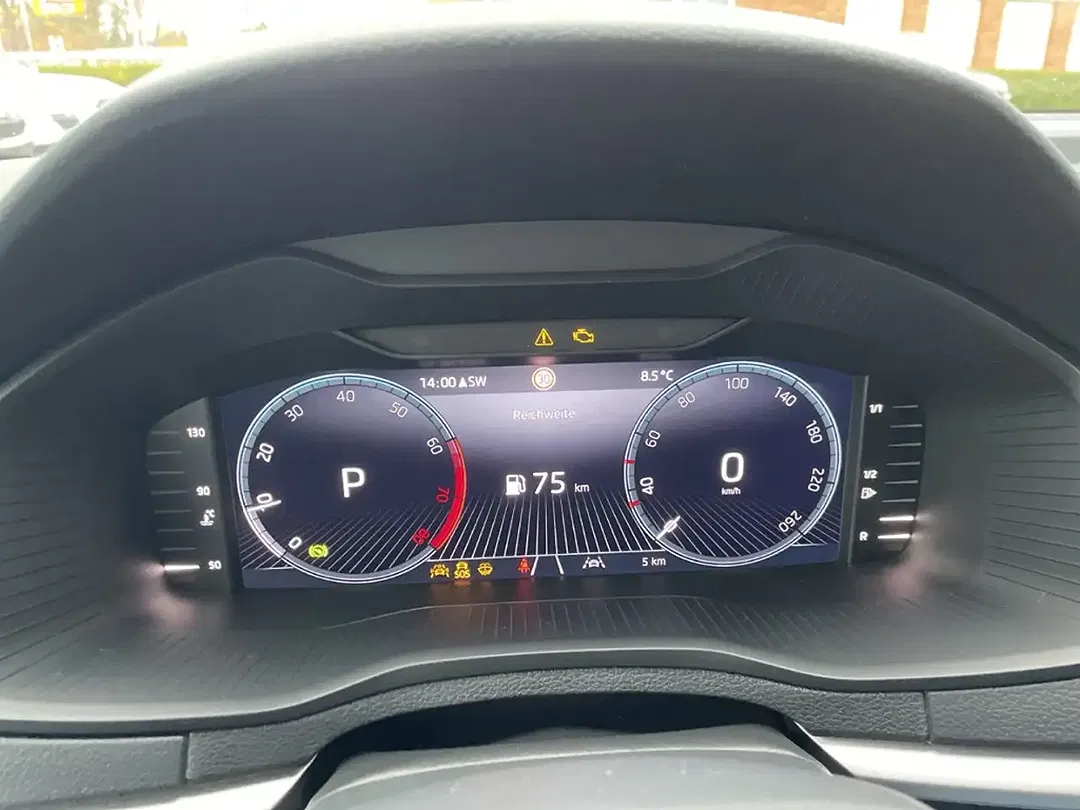 Skoda Karoq - Thumbnail 13