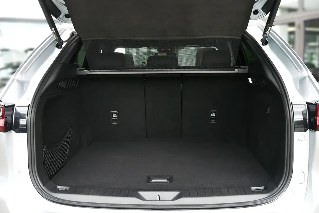 Mazda CX-60 - Thumbnail 9