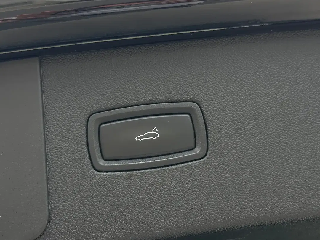 Porsche Cayenne - Thumbnail 11