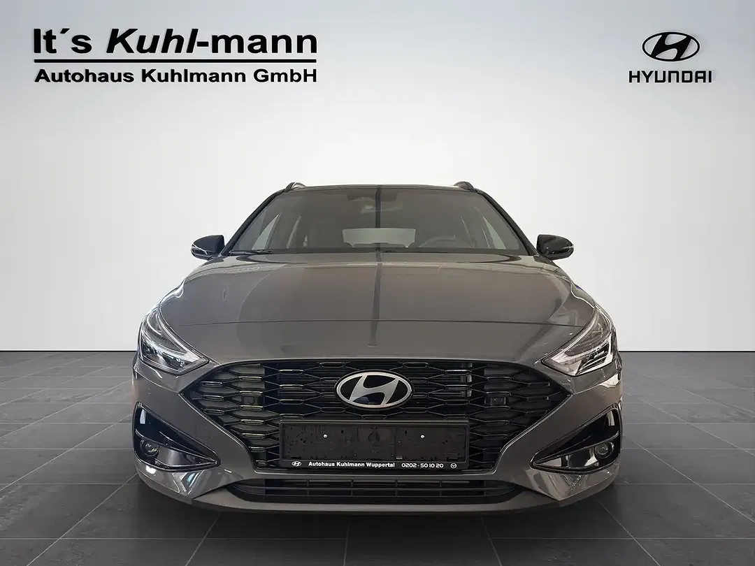 Hyundai i30 - Thumbnail 2