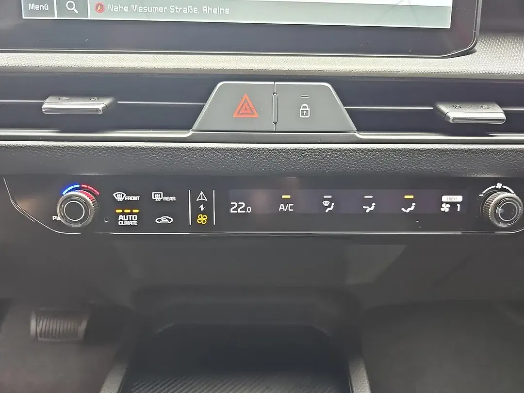 Kia Stonic - Thumbnail 11