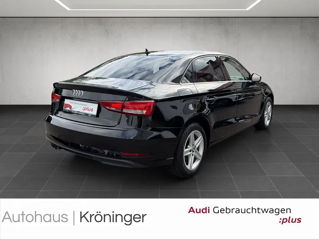 Audi A3 - Thumbnail 2