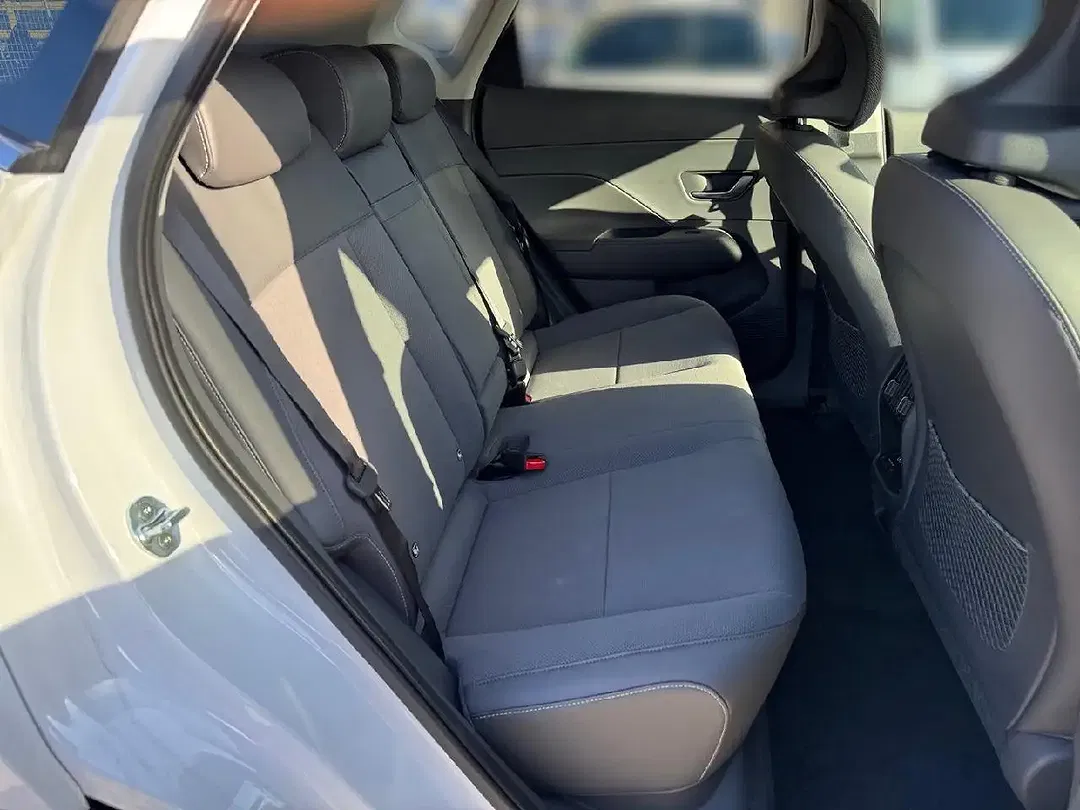 Hyundai KONA - Thumbnail 13