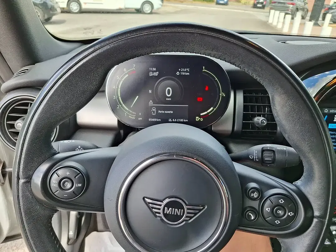 MINI One Cabrio - Thumbnail 12