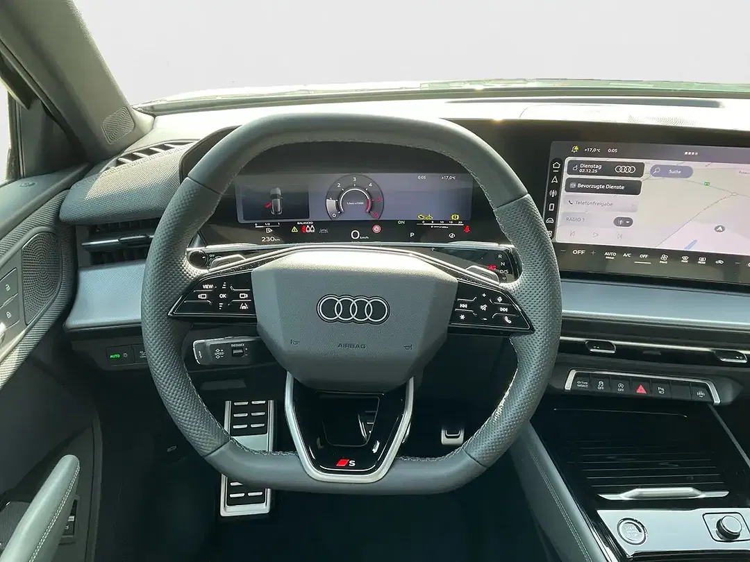 Audi Q3 - Thumbnail 12