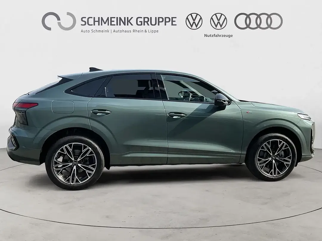 Audi Q3 - Thumbnail 6