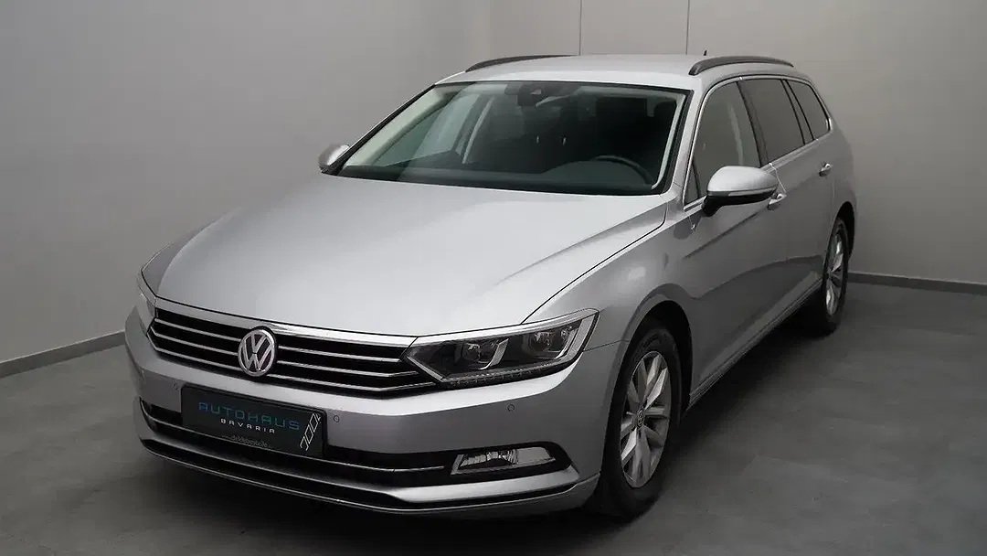 Volkswagen Passat Variant - Thumbnail 2