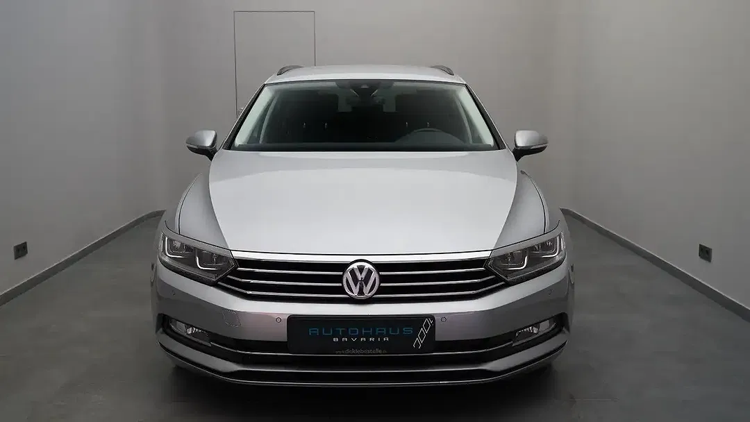 Volkswagen Passat Variant - Thumbnail 3