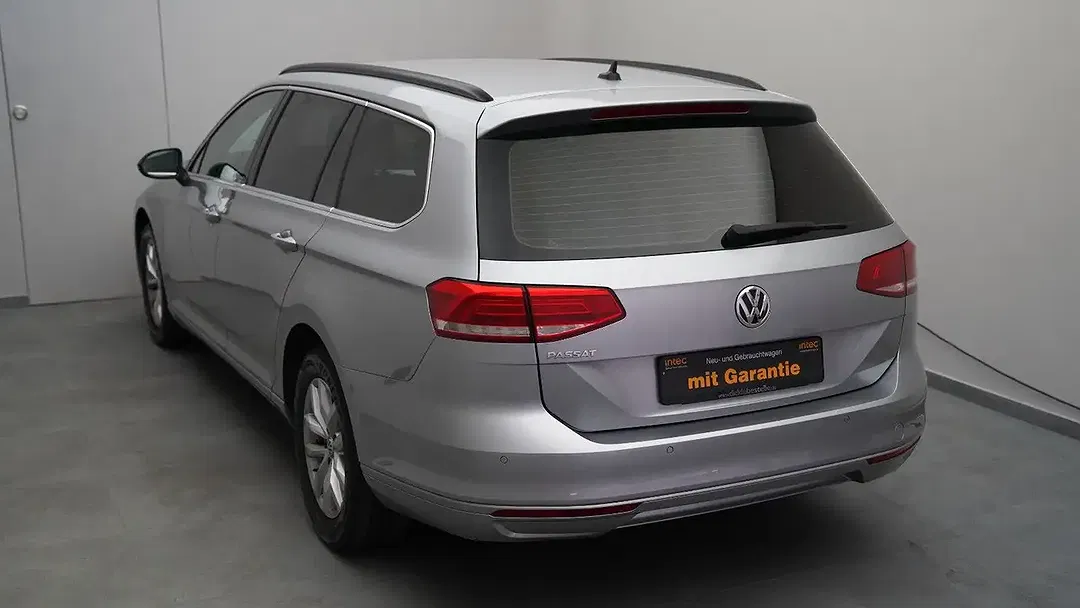 Volkswagen Passat Variant - Thumbnail 5