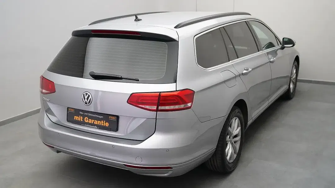 Volkswagen Passat Variant - Thumbnail 7