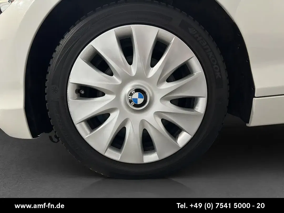 BMW 118 - Thumbnail 3