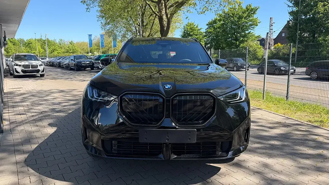 BMW X3 - Thumbnail 3