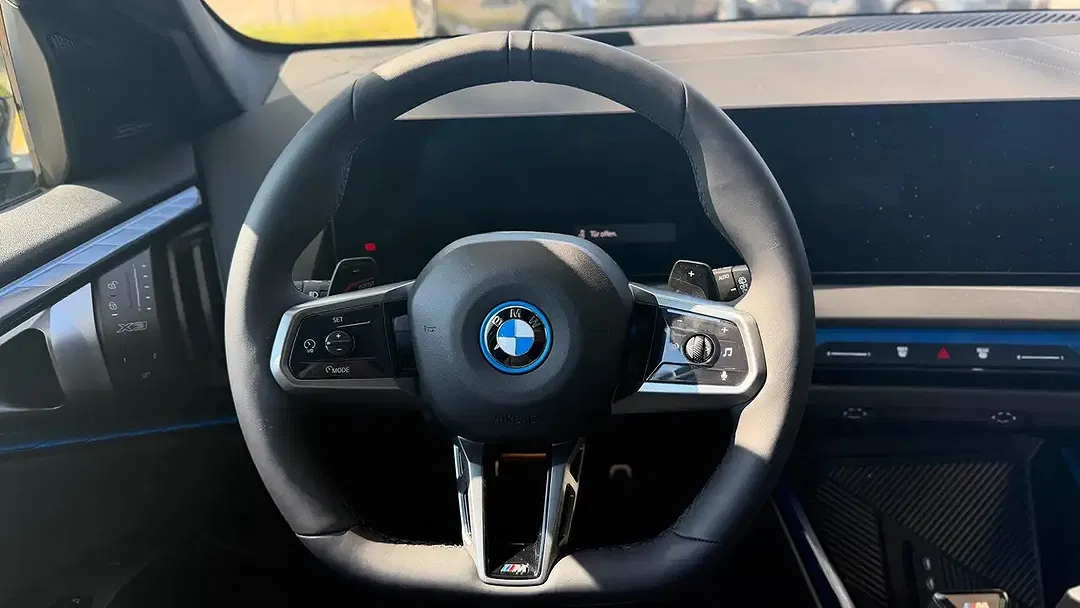 BMW X3 - Thumbnail 5