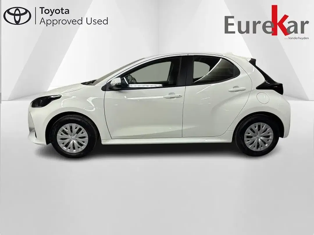 Toyota Yaris - Thumbnail 2