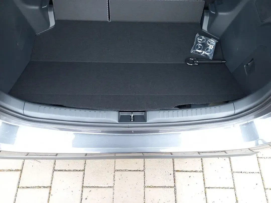 Mazda 2 - Thumbnail 11
