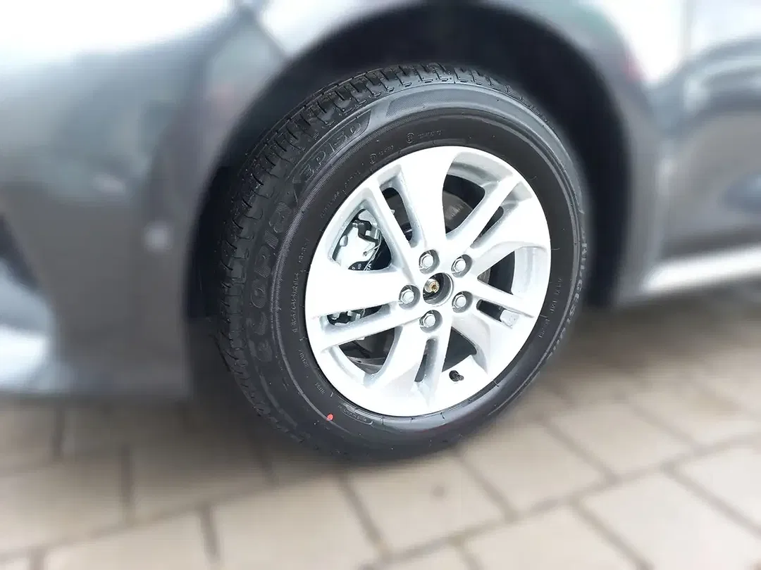 Mazda 2 - Thumbnail 4