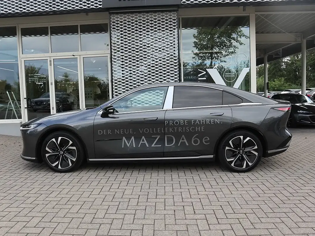 Mazda 6e - Thumbnail 2