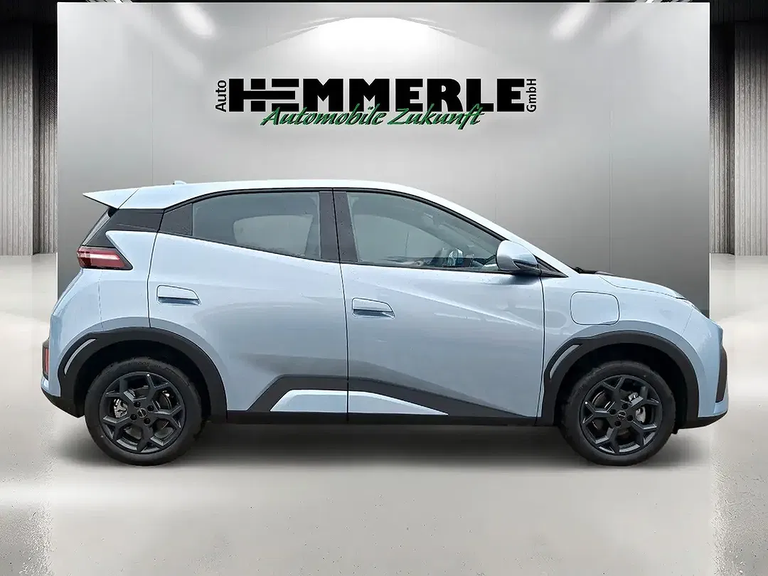 BYD Dolphin - Thumbnail 4