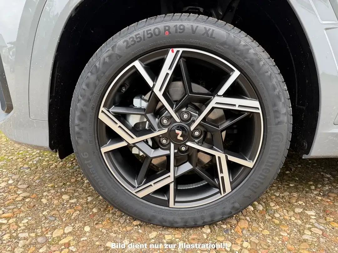 Hyundai TUCSON - Thumbnail 11