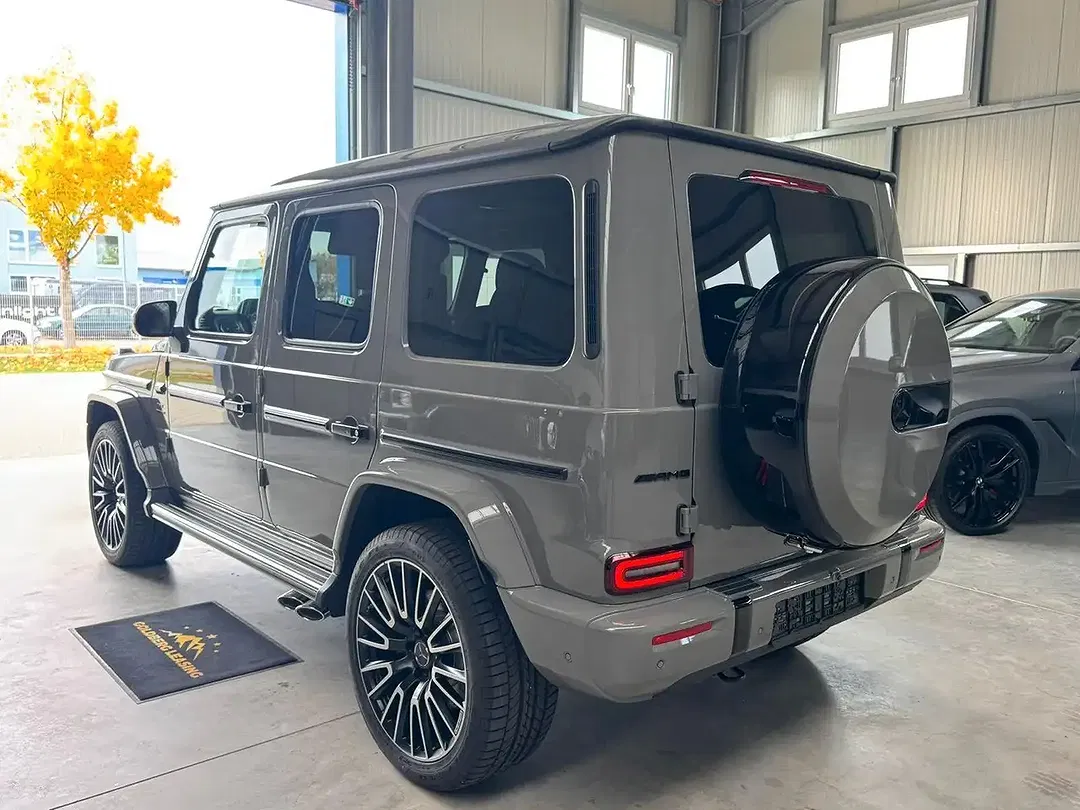 Mercedes-Benz G 63 AMG - Thumbnail 2