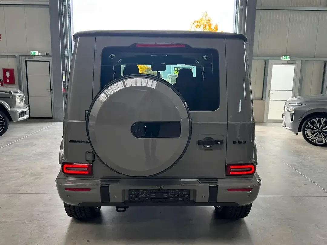 Mercedes-Benz G 63 AMG - Thumbnail 9