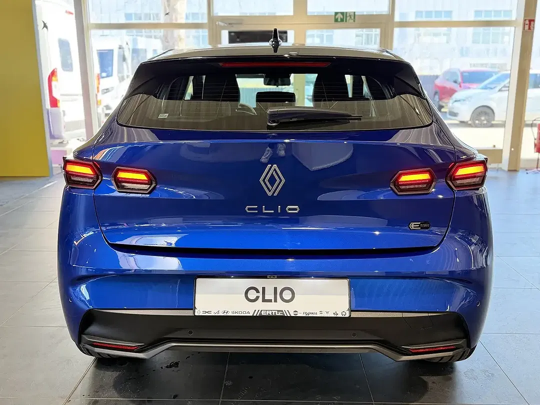 Renault Clio - Thumbnail 10