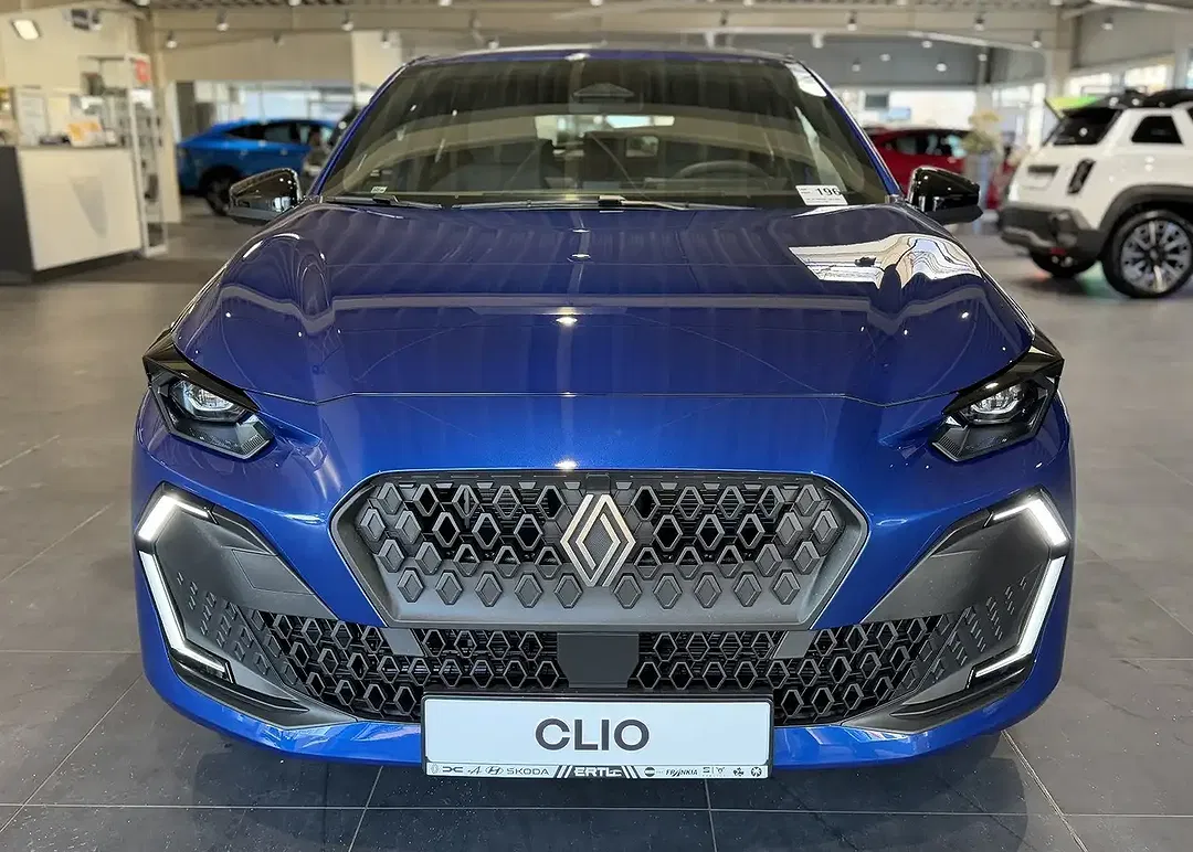 Renault Clio - Thumbnail 2